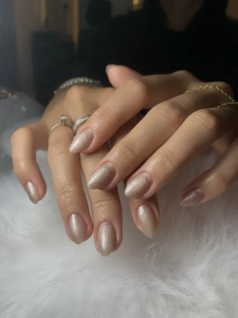 Alongamento em fibra — nail design em Águas Claras