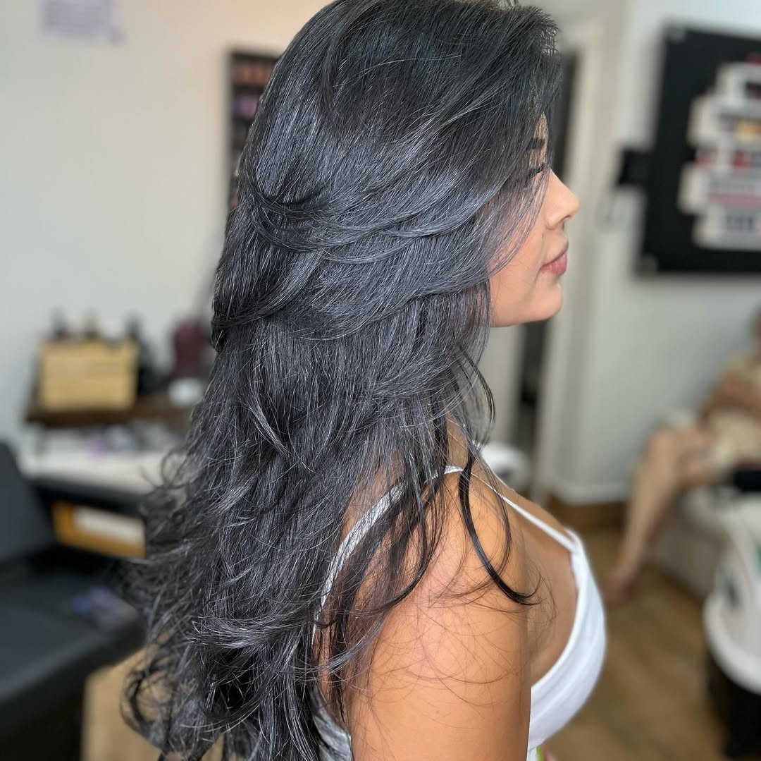 Coloração e escova — Amor IN Beauty